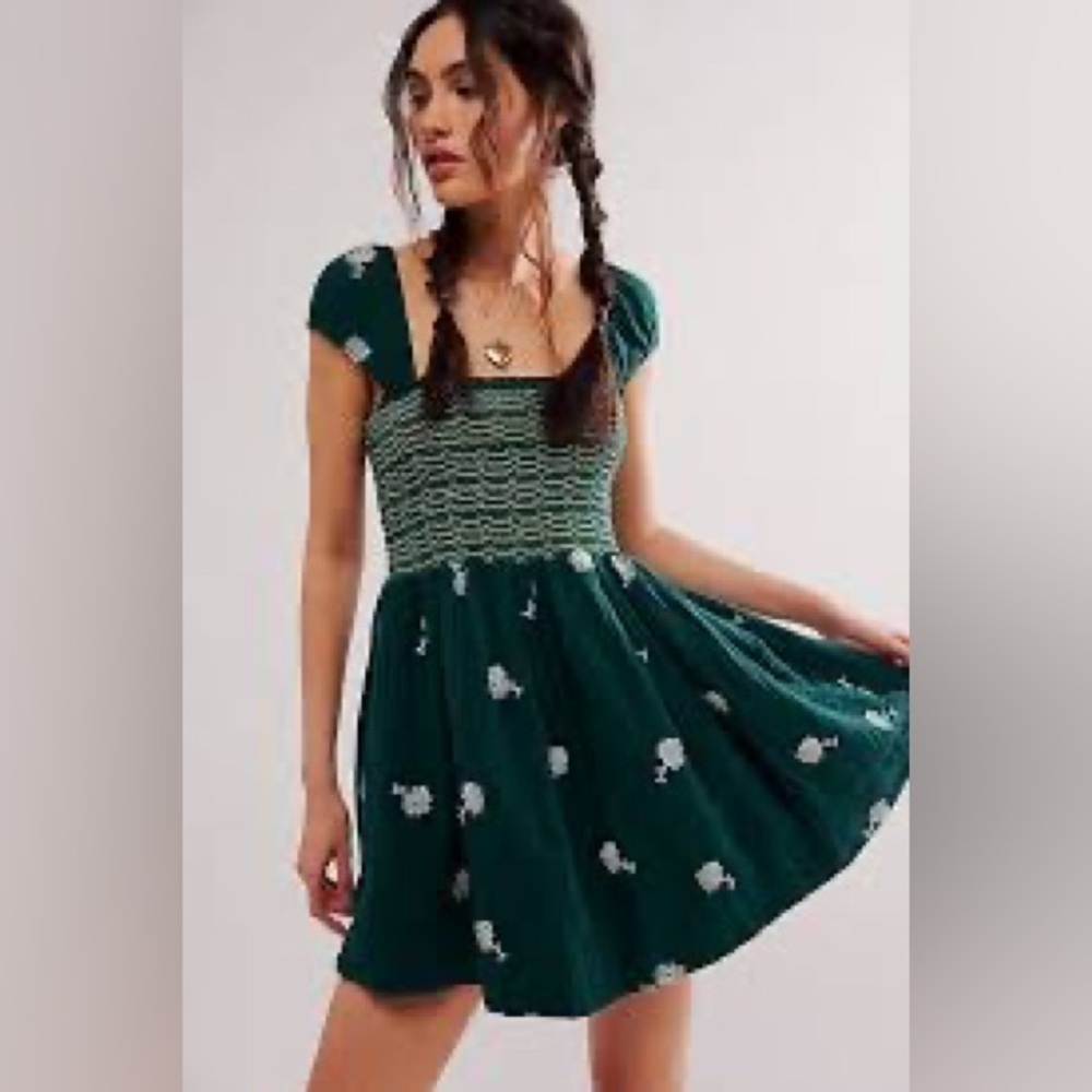 Free People Tory Embroidered Mini Dress in Dark Green Size S - Picture 1 of 4